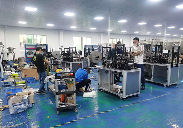 星火n95口罩生产设备车间展示