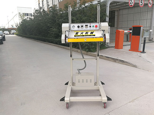 星火塑料袋小型封口机设备展示