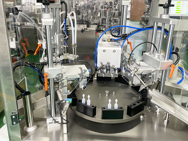 生物试剂灌装封口机设备展示